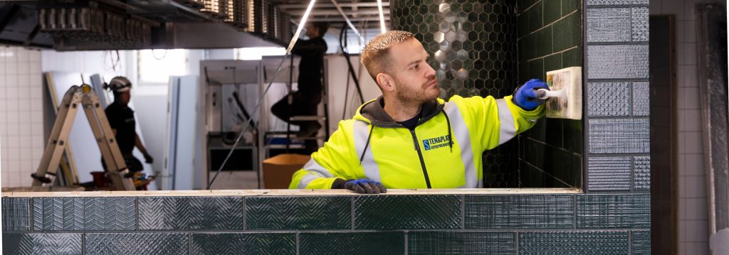 Mosaik plattsättare Glassery